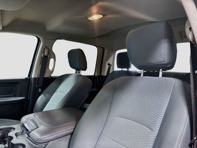 2018 RAM 1500 Express 1 OWNER 4WD!