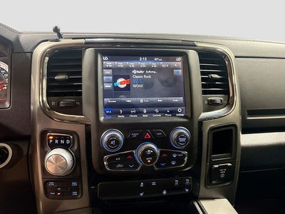 2018 RAM 1500 Night W/ PARK SENSE FRNT/ REAR