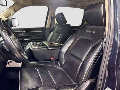 2019 RAM 1500 Laramie W/ SUNROOF