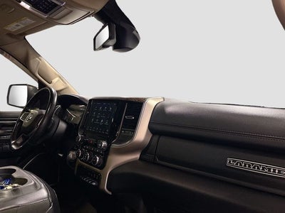2019 RAM 1500 Laramie W/ SUNROOF