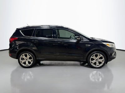 2019 Ford Escape Titanium W/ PANORAMIC SUNROOF