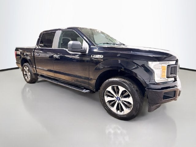 2020 Ford F-150 XL W/ CLEAN CARFAX!