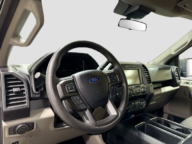 2020 Ford F-150 XL W/ CLEAN CARFAX!