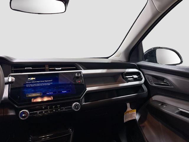 2027 Chevrolet Bolt EV LT