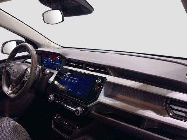 2027 Chevrolet Bolt EV LT