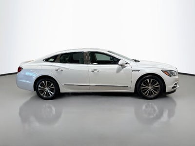 2017 Buick LaCrosse Essence W/ 29K MILES!!