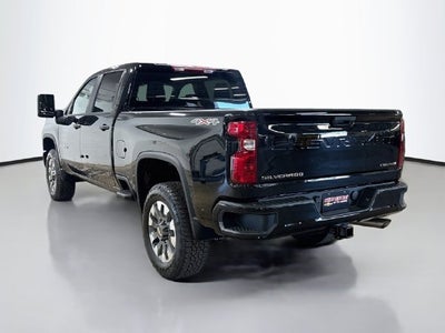 2026 Chevrolet Silverado 2500HD Custom