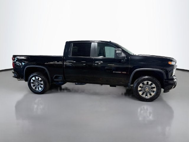 2026 Chevrolet Silverado 2500HD Custom