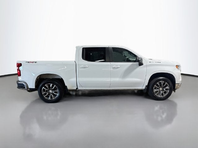 2022 Chevrolet Silverado 1500 LT 15K MILES!