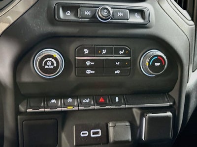 2025 Chevrolet Silverado 1500 Custom CLEAN CARFAX + TOW PKG