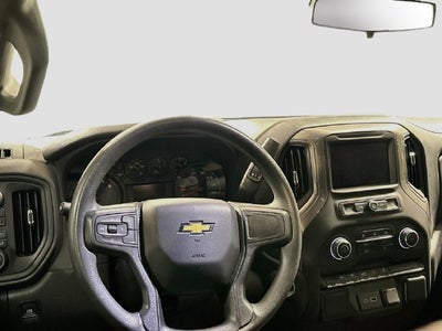 2025 Chevrolet Silverado 1500 Custom CLEAN CARFAX + TOW PKG