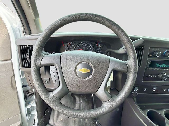 2025 Chevrolet Express 2500 Work Van Cargo