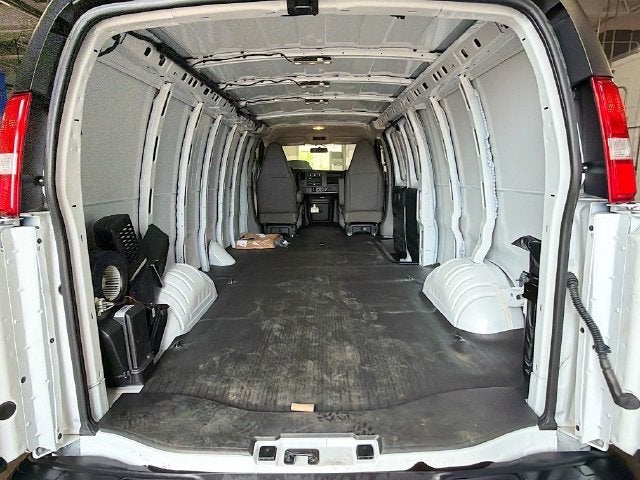 2025 Chevrolet Express 2500 Work Van Cargo