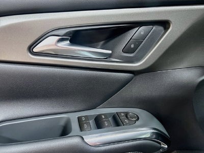 2027 Chevrolet Traverse LT 2LT