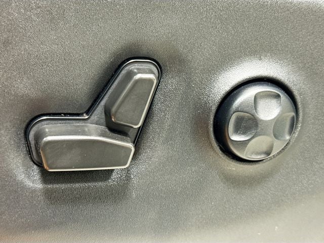 2022 Chrysler Pacifica Touring L W/ LEATHER