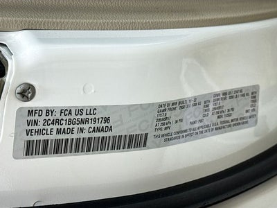 2022 Chrysler Pacifica Touring L W/ LEATHER