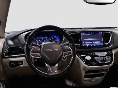 2021 Chrysler Pacifica Touring L CLEAN CARFAX!!