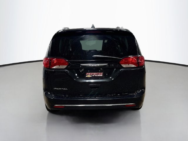2017 Chrysler Pacifica Touring L CLEAN CARFAX!