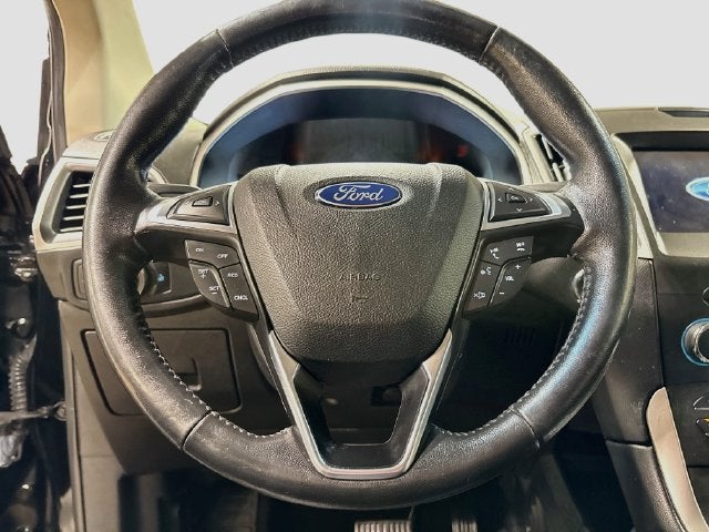 2017 Ford Edge SEL W/ PANORAMIC SUNROOF