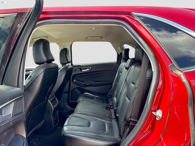 2022 Ford Edge Titanium 1 OWNER!