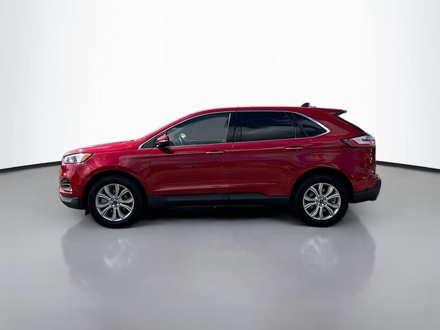 2022 Ford Edge Titanium 1 OWNER!