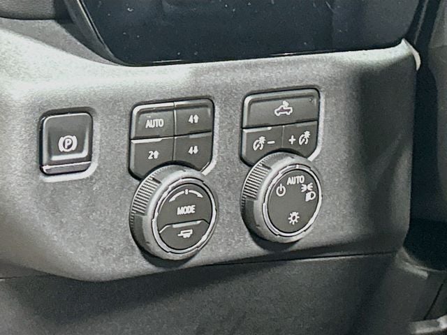 2026 Chevrolet Silverado 1500 LT LT1