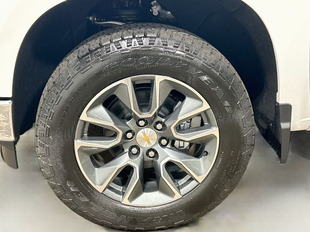 2026 Chevrolet Silverado 1500 LT LT1