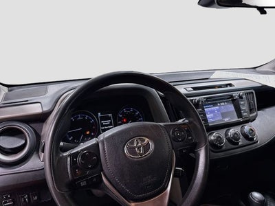 2017 Toyota RAV4 LE AWD!