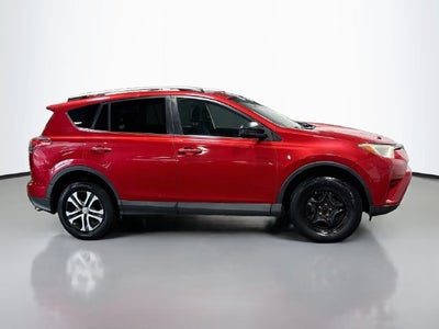 2017 Toyota RAV4 LE AWD!