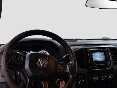 2017 RAM 3500 Tradesman 4X4 + HEMI!