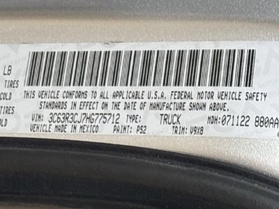 2017 RAM 3500 Tradesman 4X4 + HEMI!