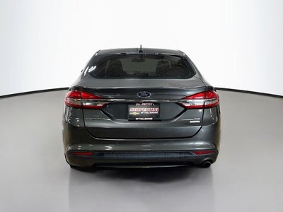 2017 Ford Fusion SE CLEAN CARFAX!