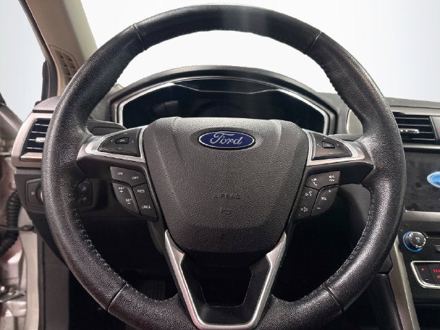2017 Ford Fusion SE W/ SUNROOF