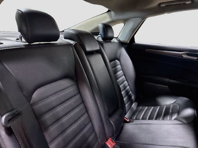 2017 Ford Fusion SE W/ SUNROOF