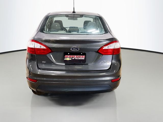2017 Ford Fiesta SE CLEAN CARFAX+ MOONROOF