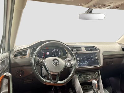 2018 Volkswagen Tiguan 2.0T SEL Premium W/ HEATED SEATS