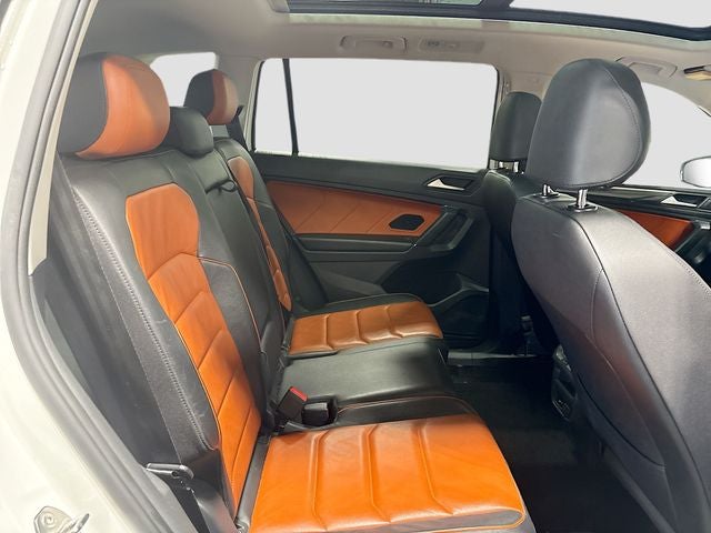 2018 Volkswagen Tiguan 2.0T SEL Premium W/ HEATED SEATS