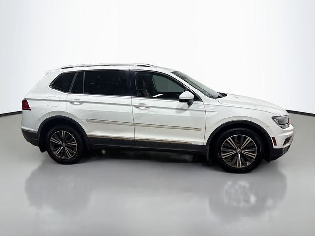 2018 Volkswagen Tiguan 2.0T SEL Premium W/ HEATED SEATS