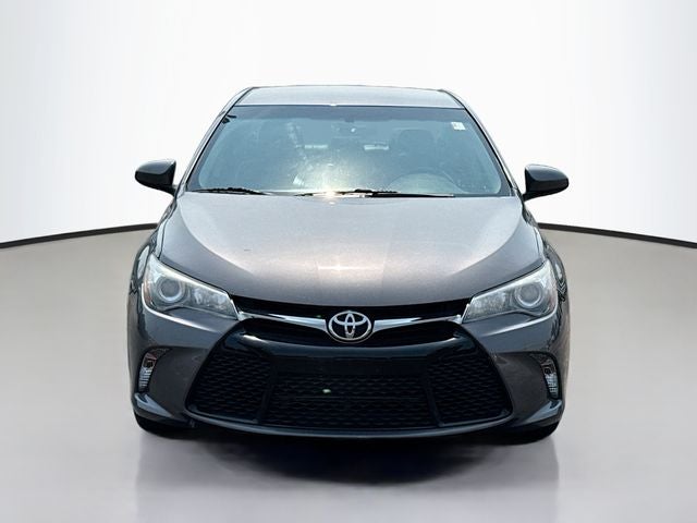 2017 Toyota Camry SE W/ BACKUP CAM