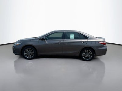 2017 Toyota Camry SE W/ BACKUP CAM
