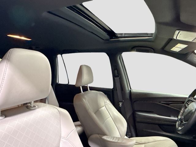 2021 Honda Passport Elite W/ MOONROOF