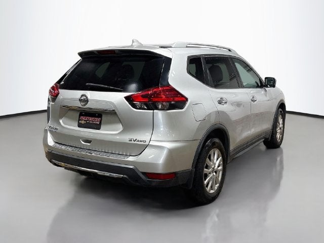 2017 Nissan Rogue SV W/ PANORAMIC SUNROOF