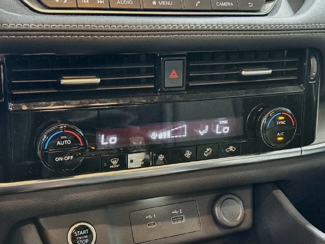 2021 Nissan Rogue SV 1 OWNER CLEAN CARFAX!