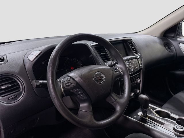 2020 Nissan Pathfinder S W/ HD RADIO!