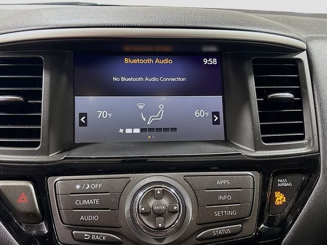 2020 Nissan Pathfinder S W/ HD RADIO!