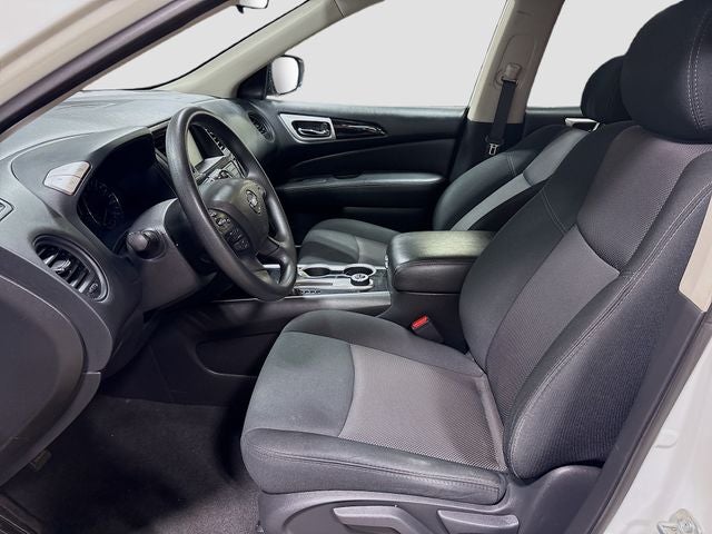 2020 Nissan Pathfinder S W/ HD RADIO!