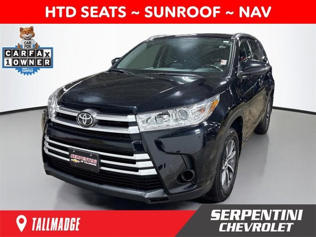 2017 Toyota Highlander XLE W/ SUNROOF