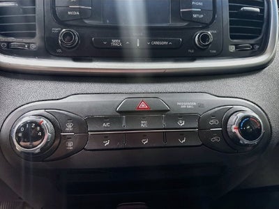 2016 Kia Sorento LX CLEAN CARFAX!
