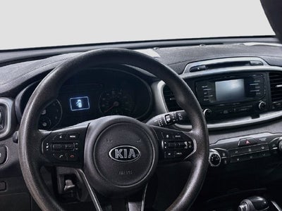 2016 Kia Sorento LX CLEAN CARFAX!