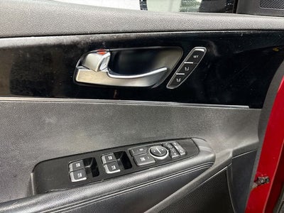 2016 Kia Sorento SX CLEAN CARFAX!